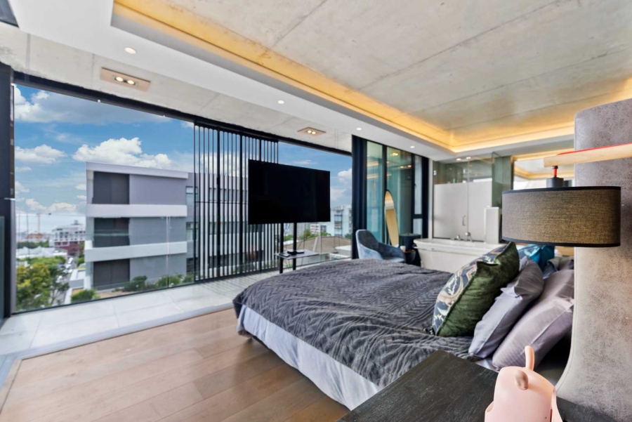 3 Bedroom Property for Sale in Sea Point Western Cape